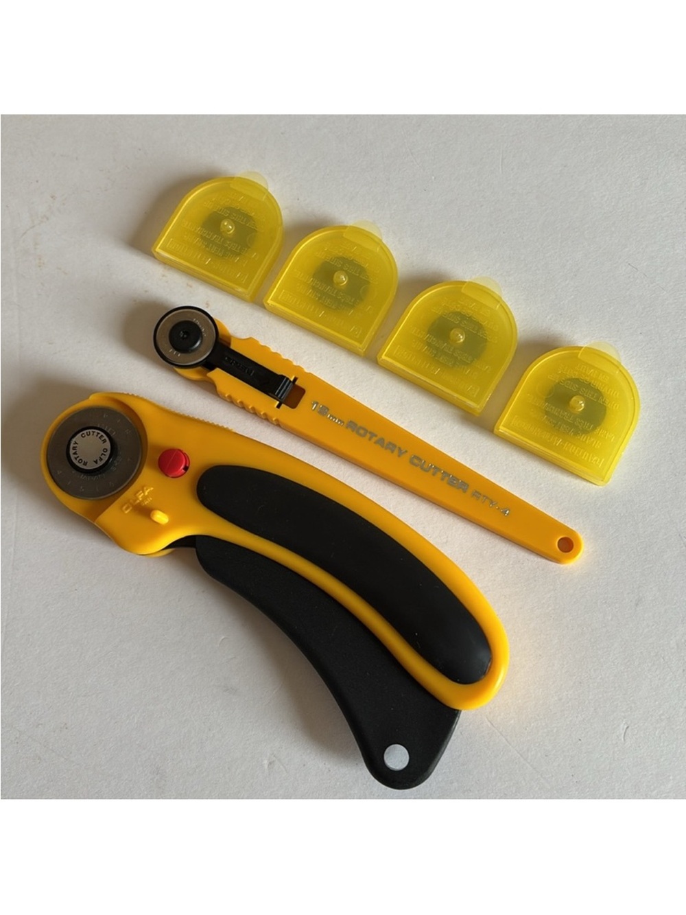 2 New OLFA Deluxe Rotary Cutter 45mm- and 18mm